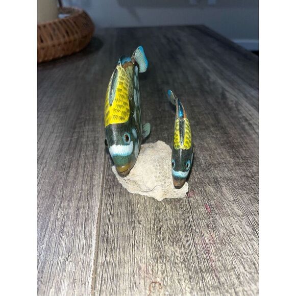 Decorative Carved Painted Wood Tropical Fish Mother Child on Coral - Picture 2 of 5